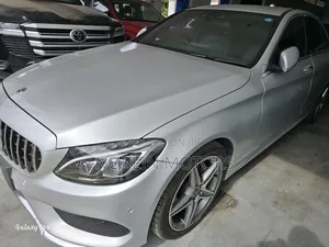 Mercedes-Benz C220 2018 Gray