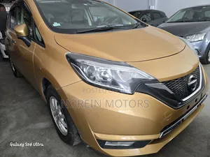 Nissan Note 2017 Gold