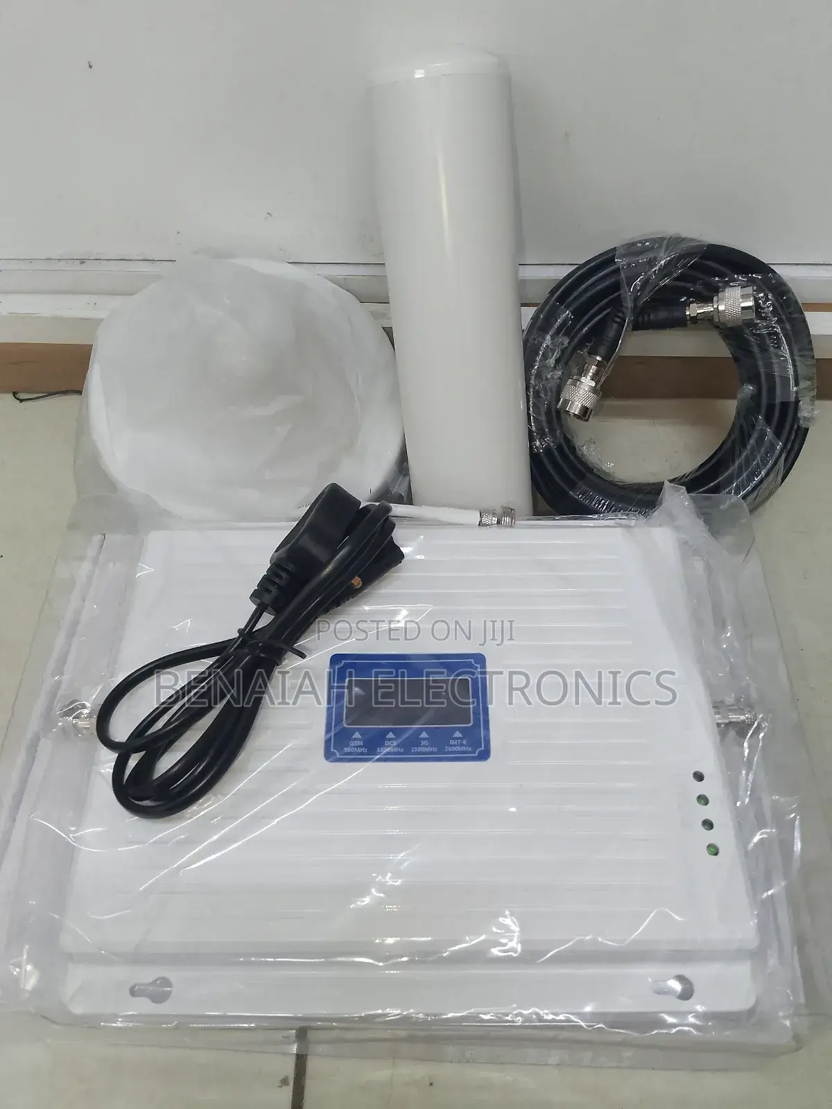 GSM Network Booster Triband