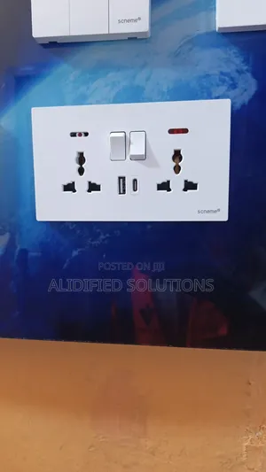 Universal Double Socket