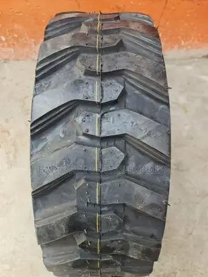 10-16.5 Roadhiker (Tractor Tyres)