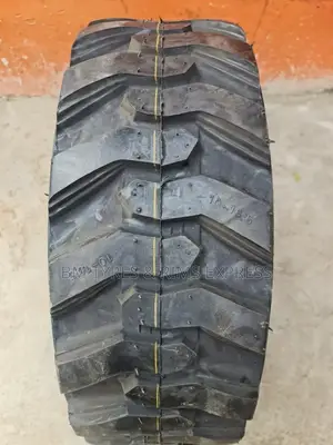 10-16.5 Roadhiker (Tractor Tyres)