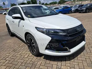 Toyota Harrier 2018 Pearl