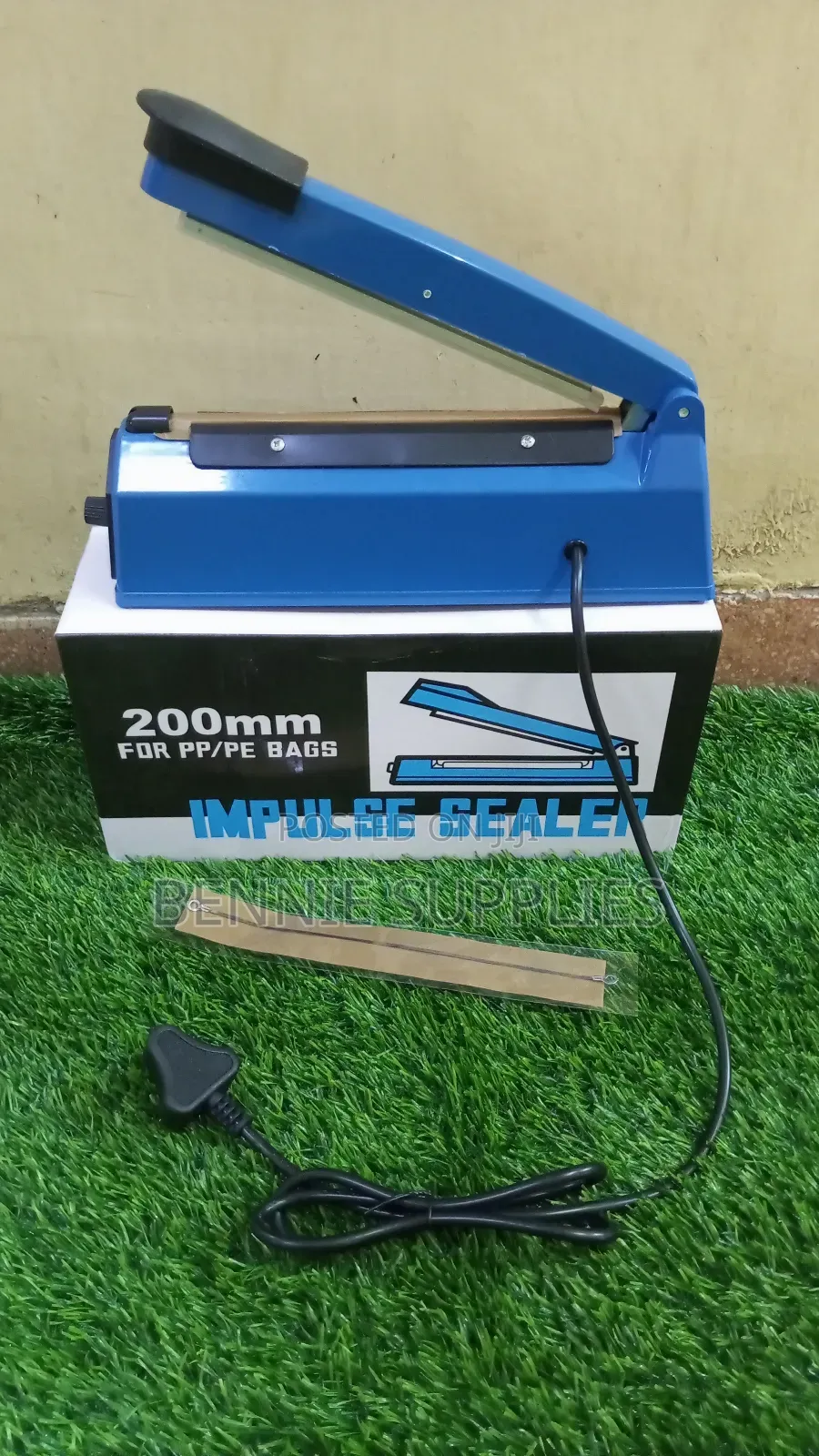 Impulse Sealer 200mm Plastic Sealing Machine
