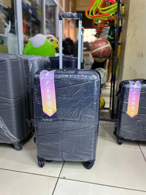 Medium Suitcase (Rubber) at 4000