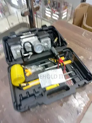 10 Powerful Air Compressors With Tools for Every Budget