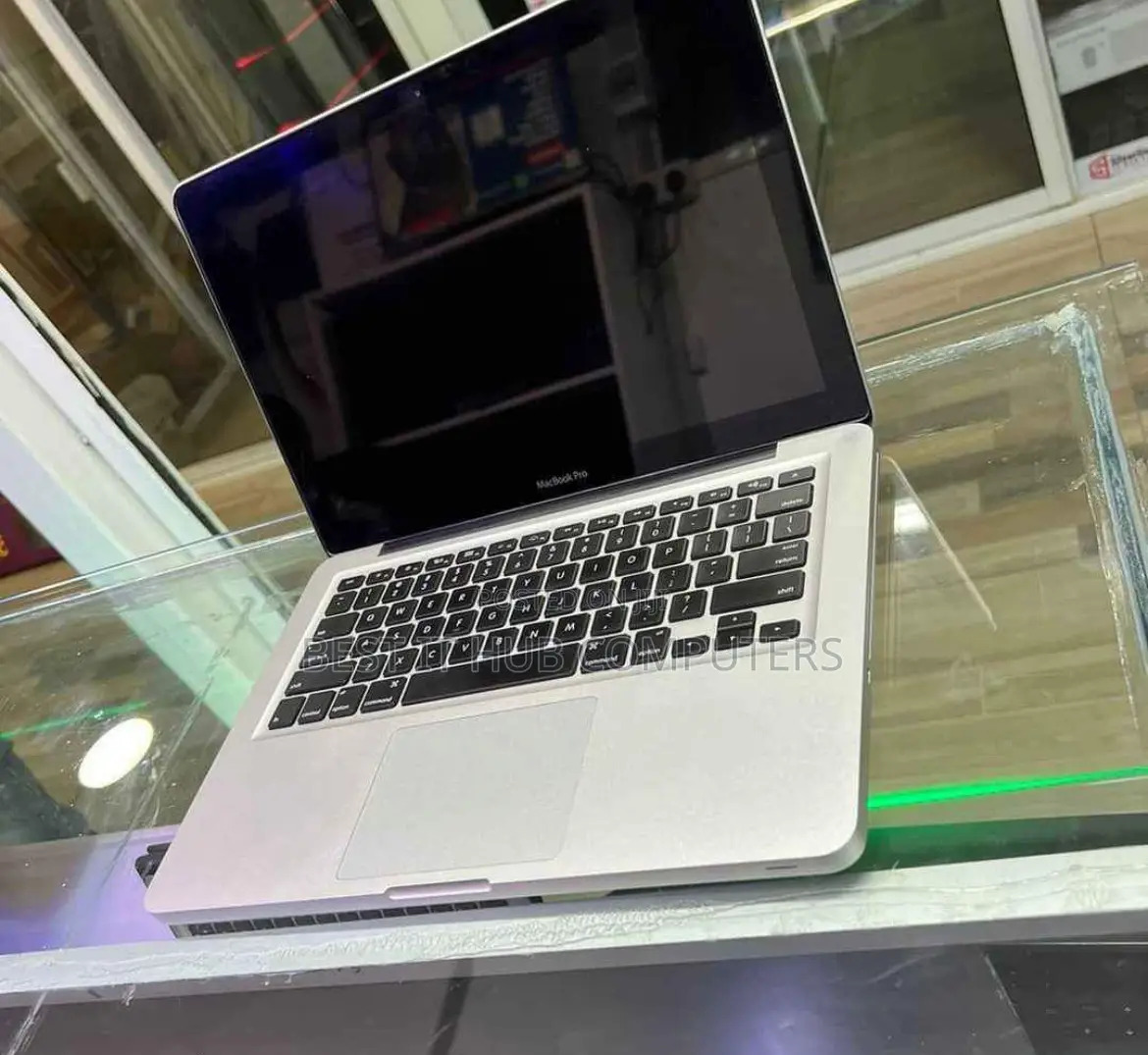 Laptop Apple MacBook Pro 2012 8GB Intel Core i5 SSD 256GB