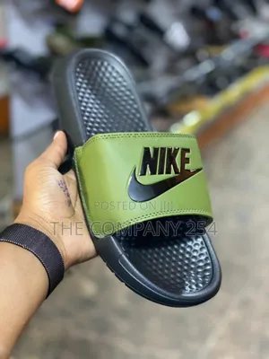 Quality Nike Designed Men Open Sandals With Rubber Soles