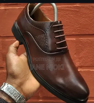 Darkturn Shoe