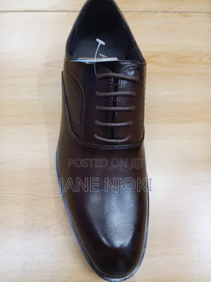 Darkturn Shoe