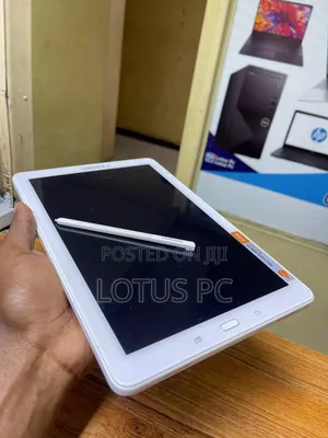 Samsung Galaxy Tab A 10.1 & S Pen (2016) 32 GB White
