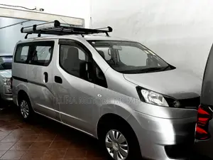 Nissan NV200 2018 Silver
