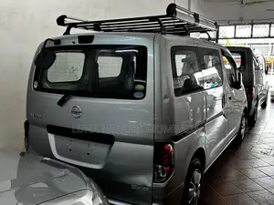 Nissan NV200 2018 Silver