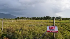 Prime 1/8 Acre Pieces Kimuka