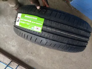 225/55r17 Bridgestone Tyres