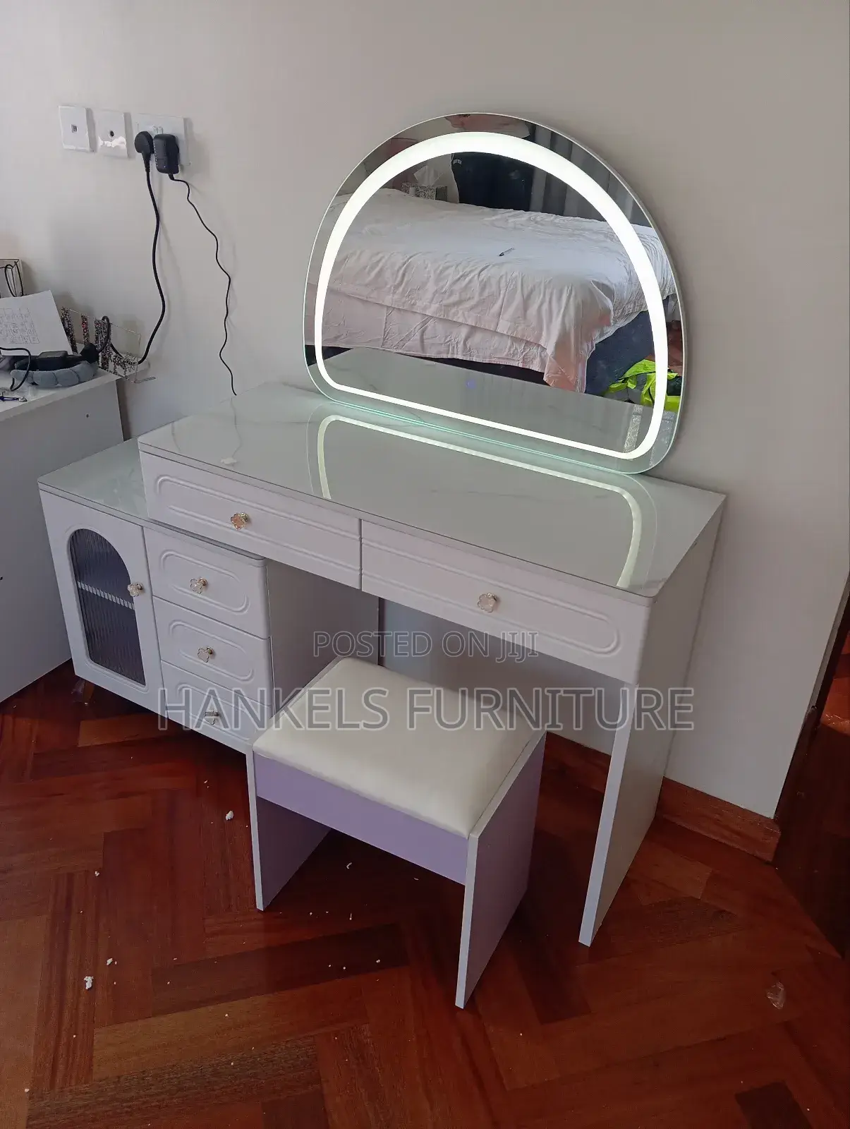 3d Led Light Dressing Table
