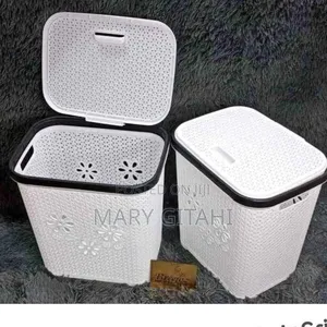 Laundry Basket With a Lid*