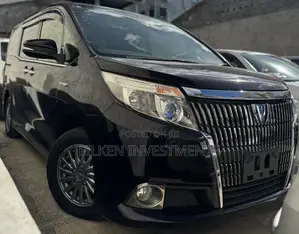 Toyota Voxy 2018