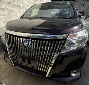 Toyota Voxy 2018