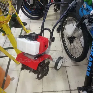 Earth Tiller Machine With 2strock Engine
