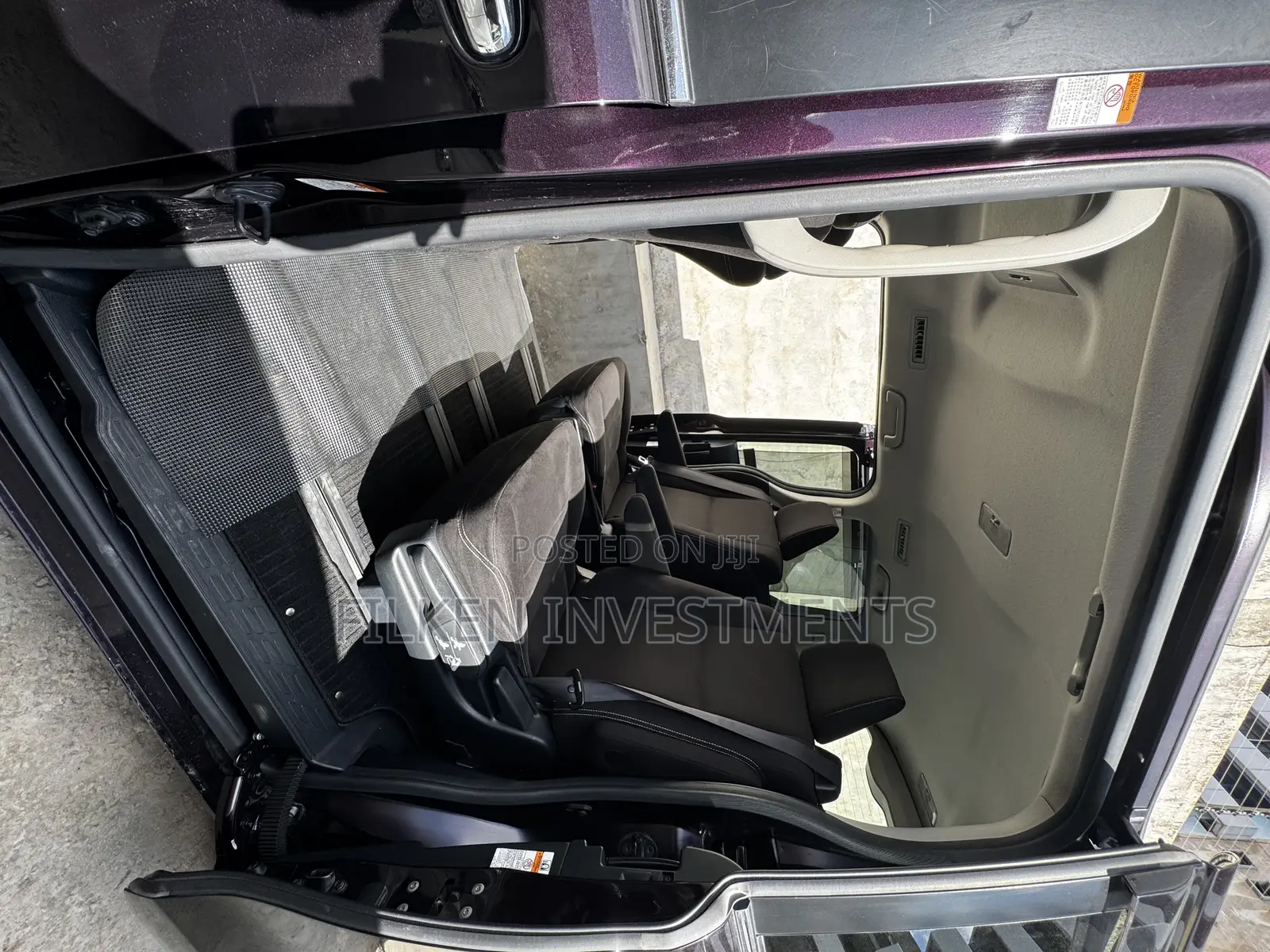 Toyota Voxy 2018