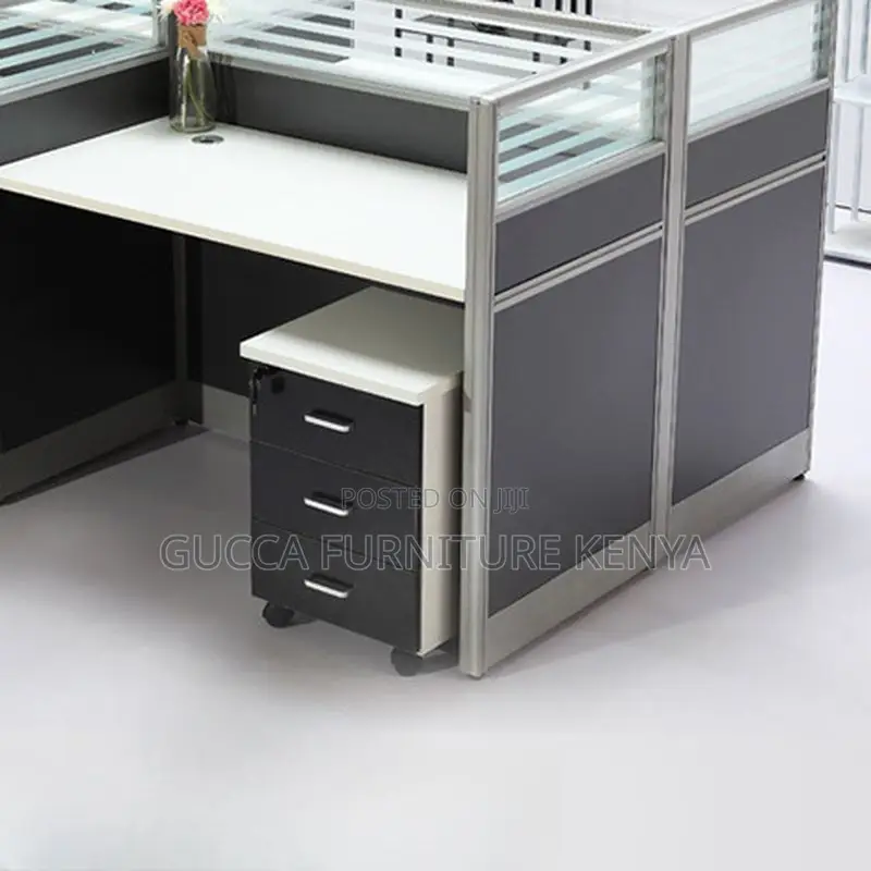 Workstations: Dual-Base 4-Person Office Workstation