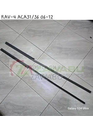 Windscreen Moulding Rav4 Aca 31/36 06-12
