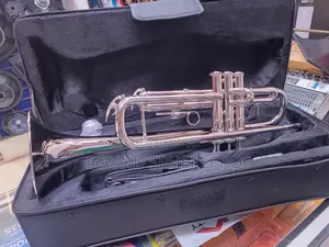 Silver Trumpet Ym
