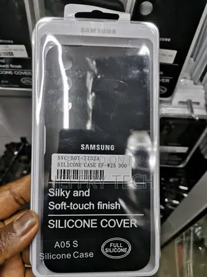 Zubitech Samsung Galaxy A05s Case Black Cover Silicone