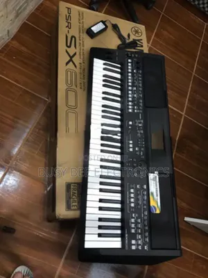Yamaha PSR-Sx600 Arranger Workstation