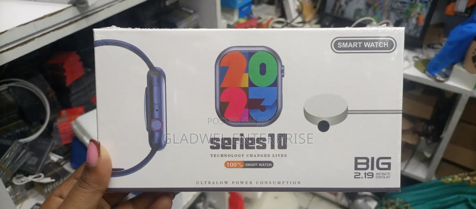 Approved Quality Smart Watch With Tracker and Charger