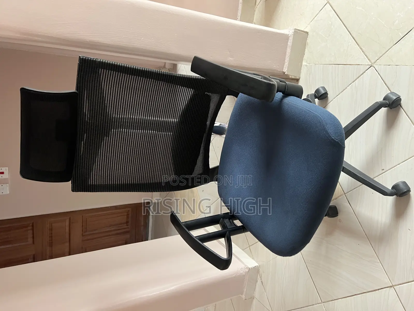 Egromic High Back With Adjustable Headrest/Armrest.