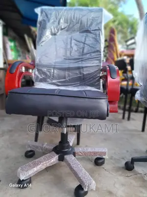 Bishop Office Executive Chair