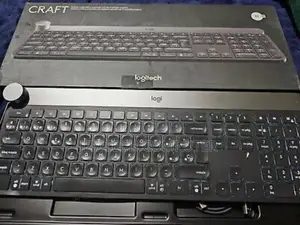 Logitech Craft Bluetooth Keyboard Graphite