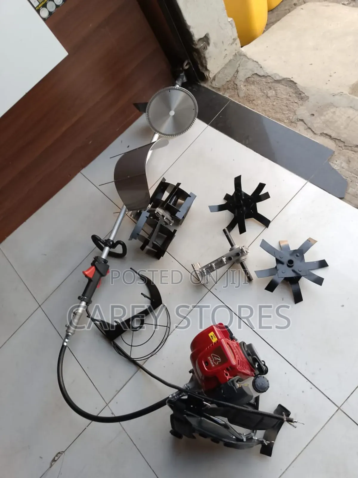 Grass Cutter/ Brush Cutter