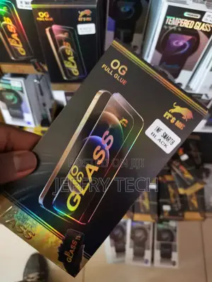 Infinix Smart 8 Tempered Glass Privacy Screen Protector