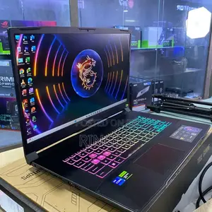 Laptop MSI Katana 17 16GB Intel Core I5 SSD 512GB