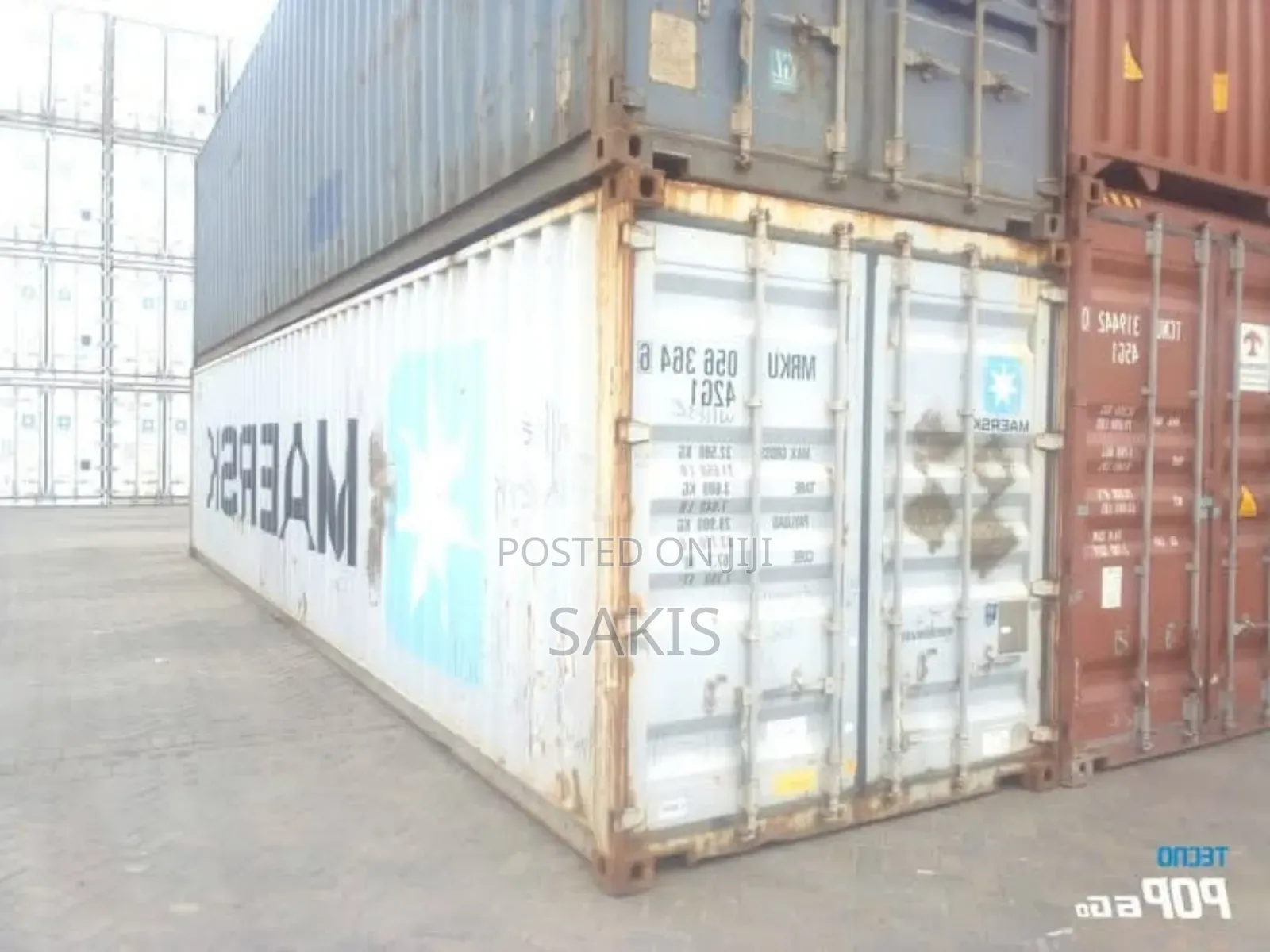 40ft Empty Shipping Containers!