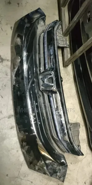 Honda Insight Grill