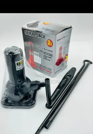 Brand New Black Spiral 2ton Jack With Handles