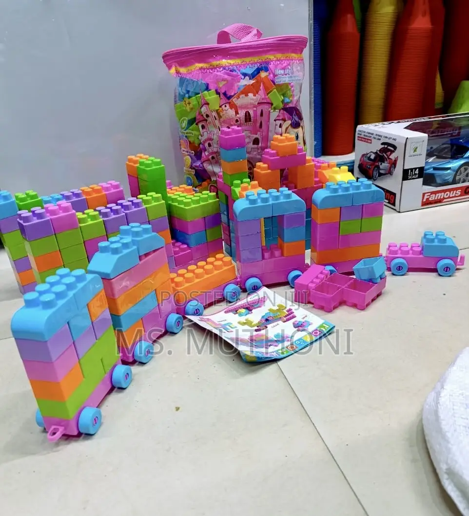 Multiple of Wheels 170 PCS Colored Blocks