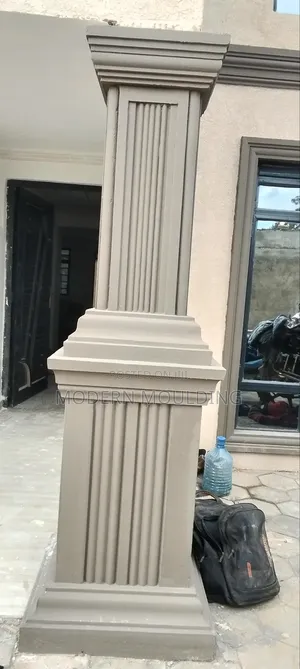 Classic Moulding And Decorations