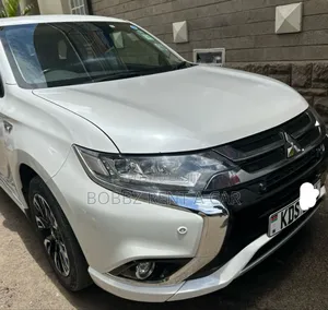 Mitsubishi Outlander Newmodel Available 4 Rental/ Hire