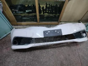 Auris 2016 Front Bumper