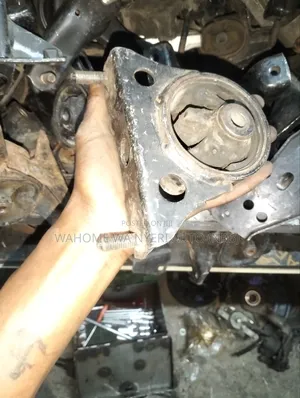 Harrier Radiator Mount
