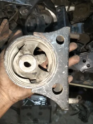 Harrier Radiator Mount