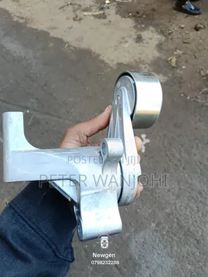 Tensioner for Prado 2tr Engine