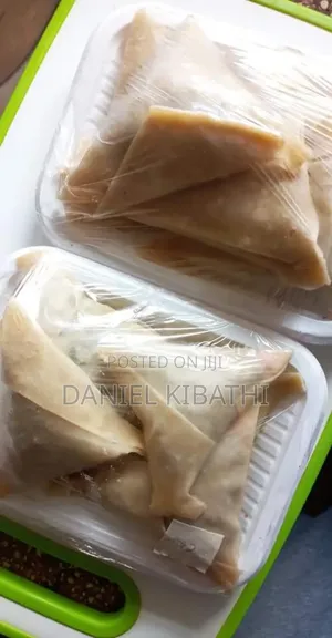 Precooked Beef Samosas And Samosa Pockets