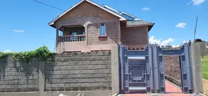 6bdrm Maisonette in Joska Shell for rent
