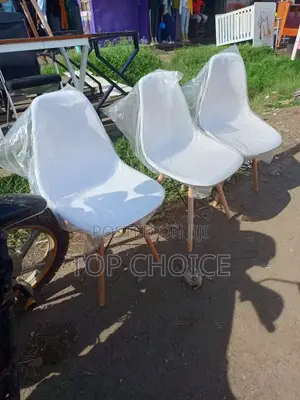 Aemes Salon / Balcony Chairs